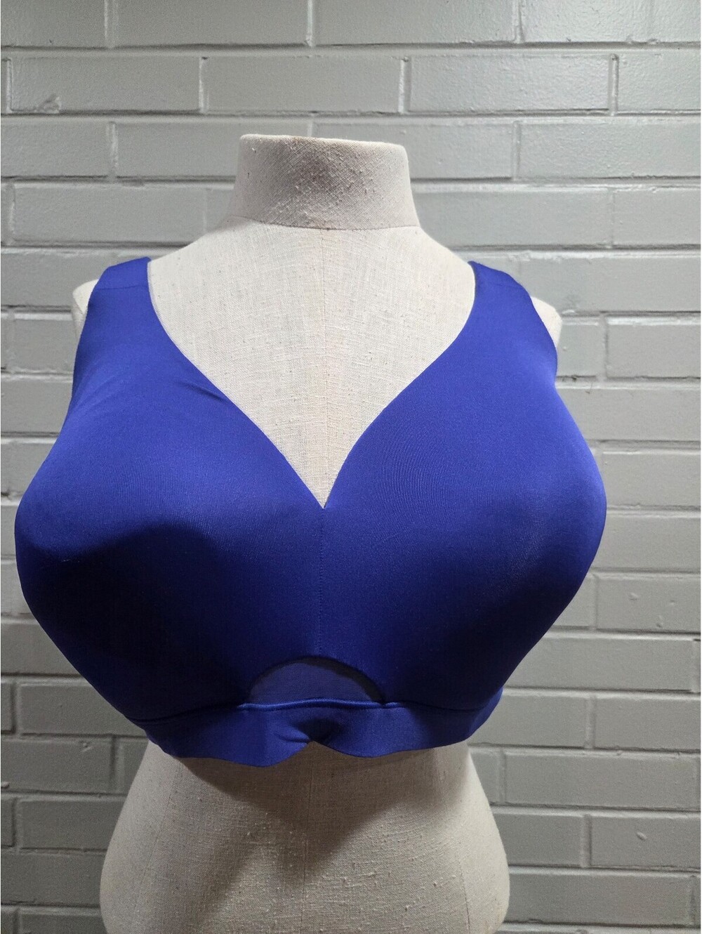 Cacique Lightly Lined no-wire bra 42DDD